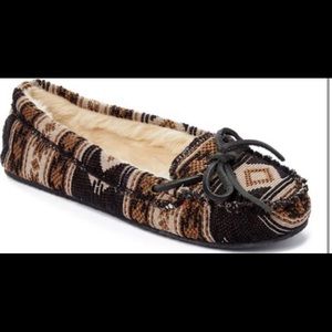 Minnetonka Baja Cally Moccasin